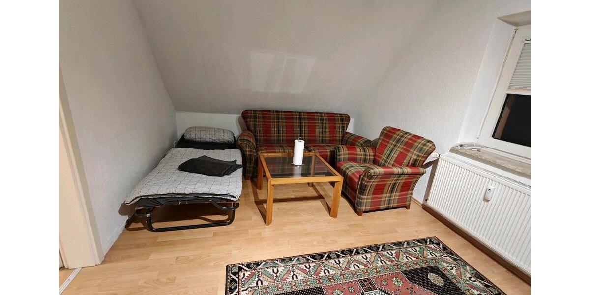 Dachgeschoßwohnung Heiligenhaus - 1 Zimmer, 45 m&sup2;, 750&euro; | Angebot:25944921