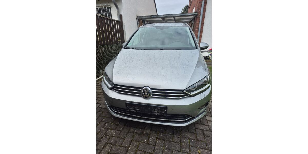 VW Golf Sportsvan 23.089 km 12.750 &euro; Krefeld 47829
