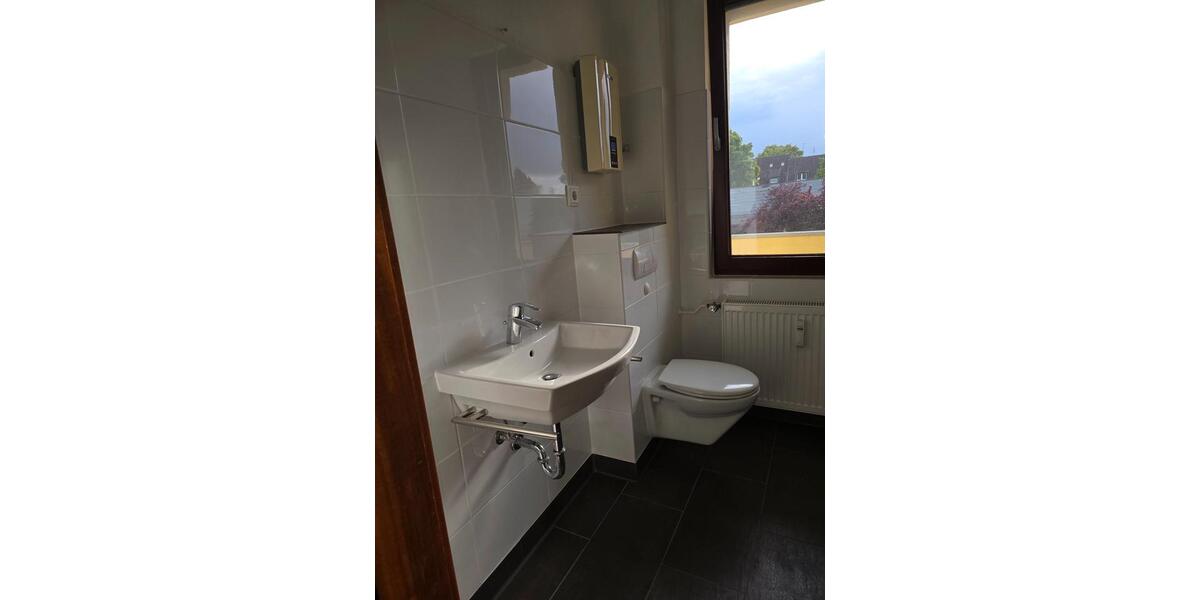 Etagenwohnung Duisburg Mittelmeiderich - 3 Zimmer, 78 m&sup2;, 600&euro; | Angebot:27592745
