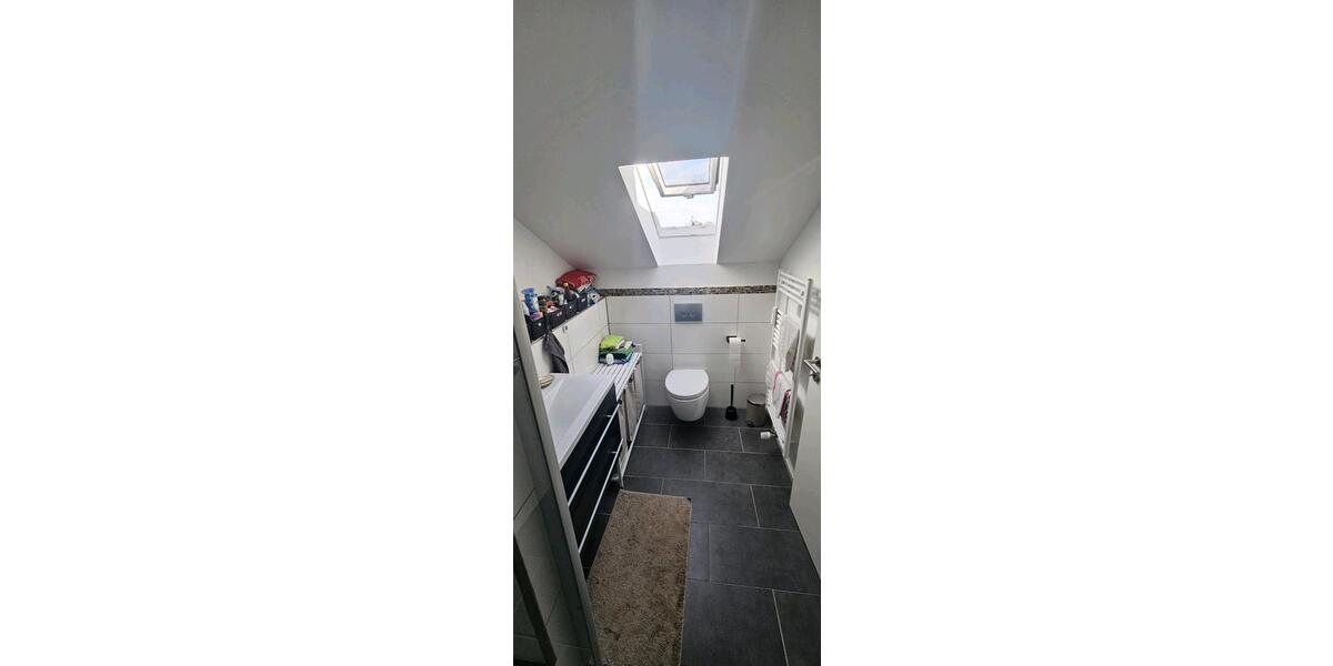 Dachgeschoßwohnung Korschenbroich - 2 Zimmer, 49 m&sup2;, 1.360&euro; | Angebot:26679636