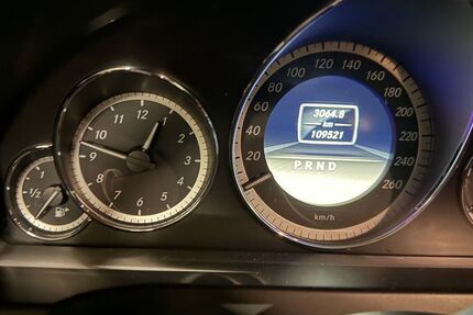 Mercedes-Benz 350 109.500 km 18.500 &euro; Krefeld 47807