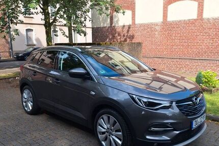 Opel Grandland (X) 125.000 km 15.700 &euro; Duisburg 47167
