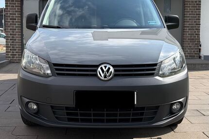 VW Caddy 77.820 km 7.999 &euro; Kaarst 41564