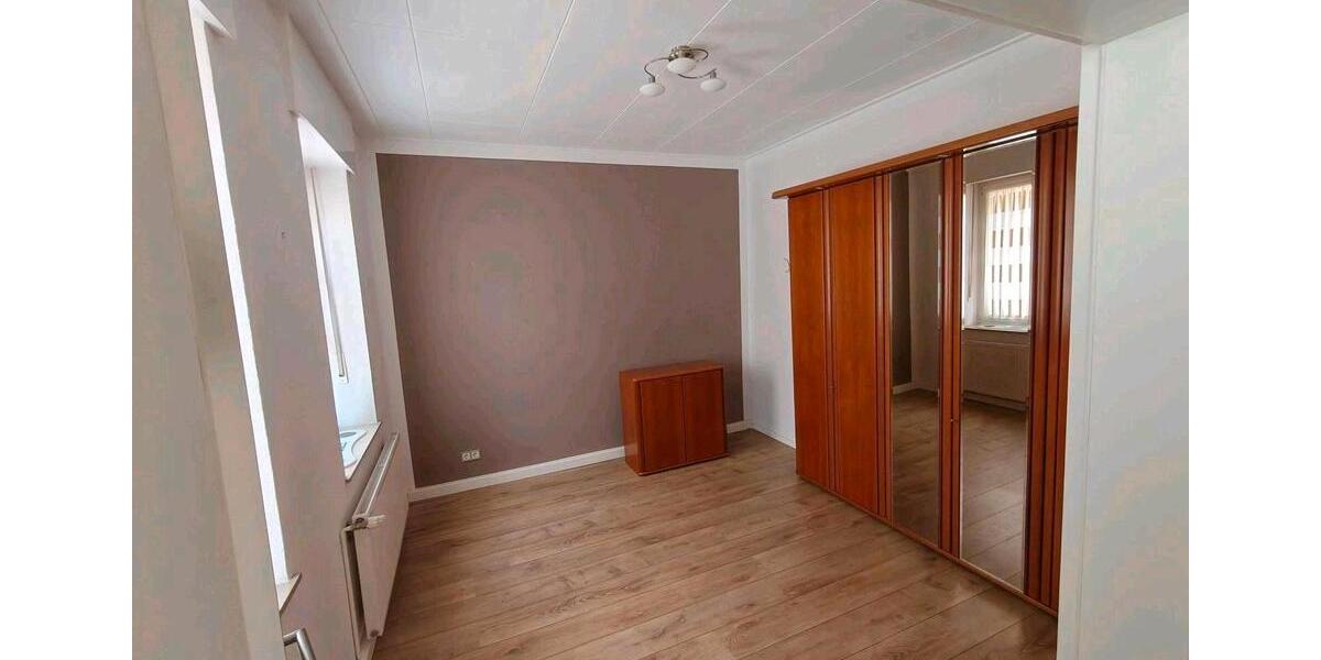 Erdgeschoßwohnung Duisburg Essenberg - 3 Zimmer, 89 m&sup2;, 715&euro; | Angebot:26613519