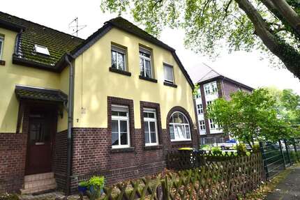 Wohnung Duisburg-Neumühl Neumühl - 2 Zimmer, 87 m&sup2;, 120.000&euro; | Angebot:26659685