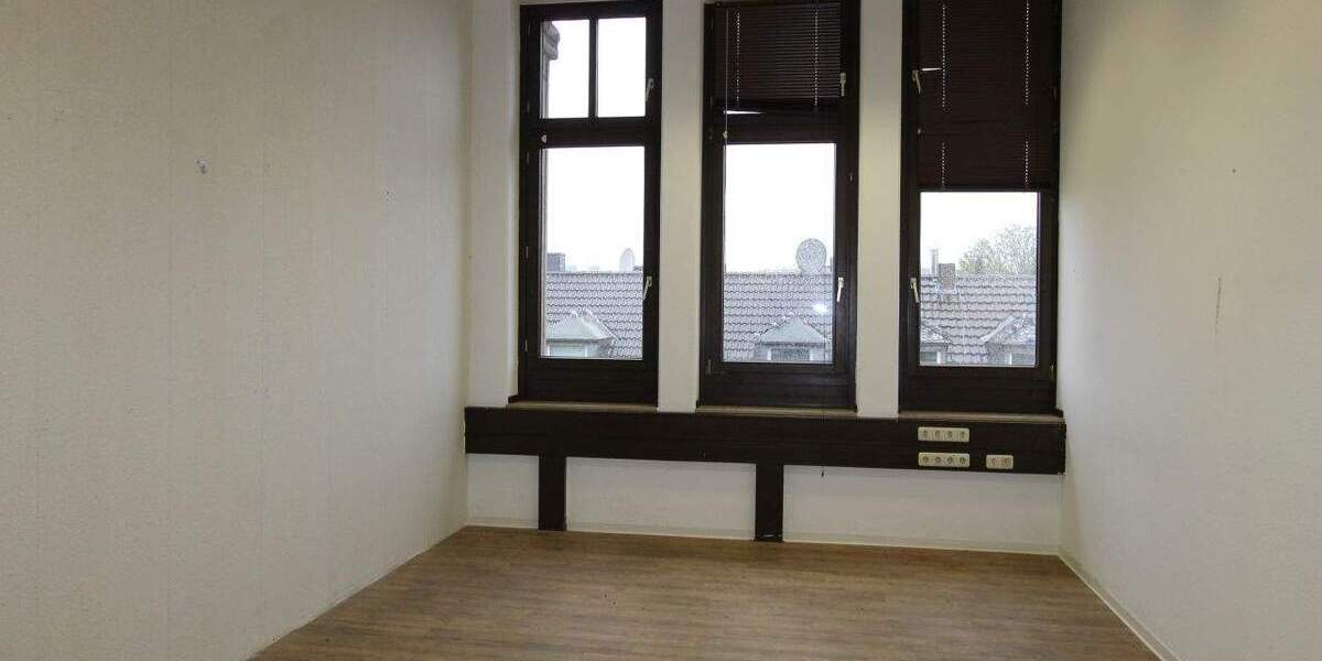 Gewerbeobjekt Krefeld Stadtmitte - 5 Zimmer, 248 m&sup2;, 1.400&euro; | Angebot:25775771