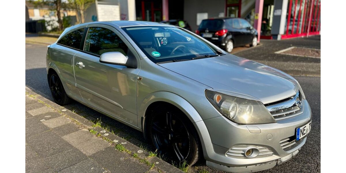 Opel Astra 93.367 km 2.900 &euro; Meerbusch 40670
