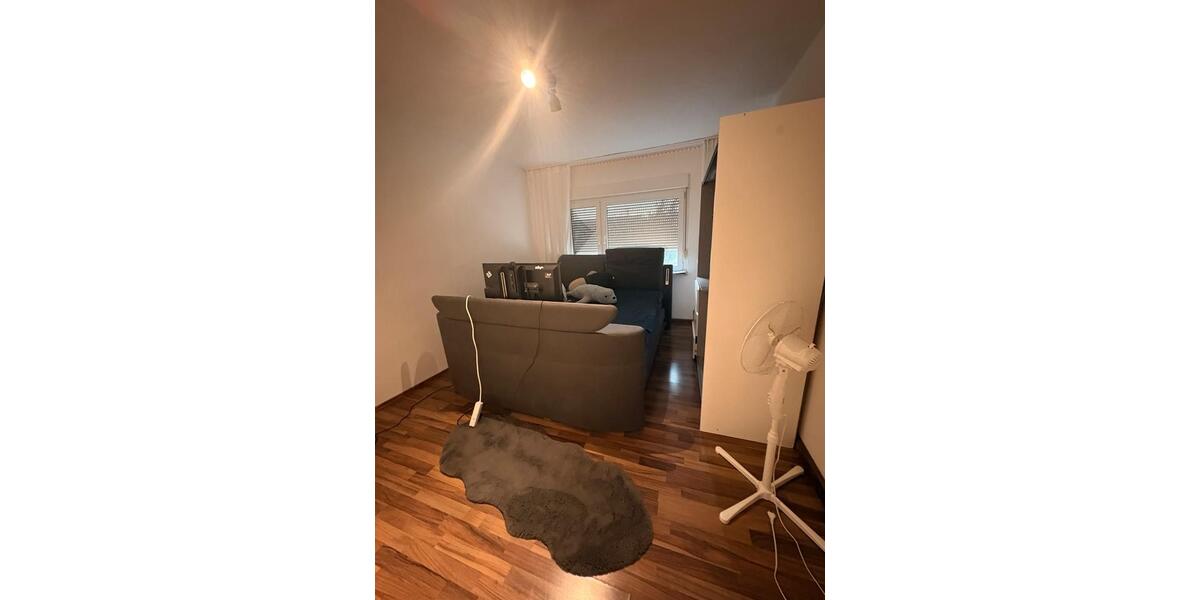 Etagenwohnung Duisburg Beeck - 2.5 Zimmer, 60 m&sup2;, 560&euro; | Angebot:25444024