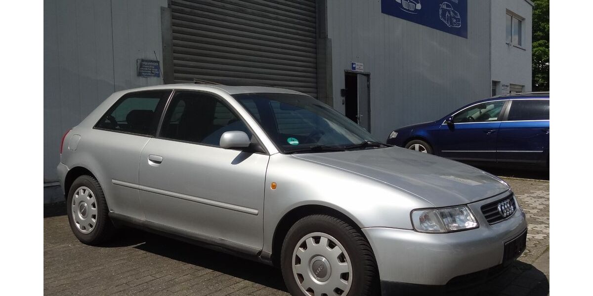 Audi A3 106.000 km 2.690 &euro; Langenfeld 40764