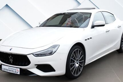 Maserati Ghibli 25.492 km 31.990 &euro; Düsseldorf 40231