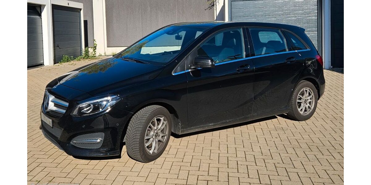 Mercedes-Benz B 180 55.361 km 19.500 &euro; Monheim 40789
