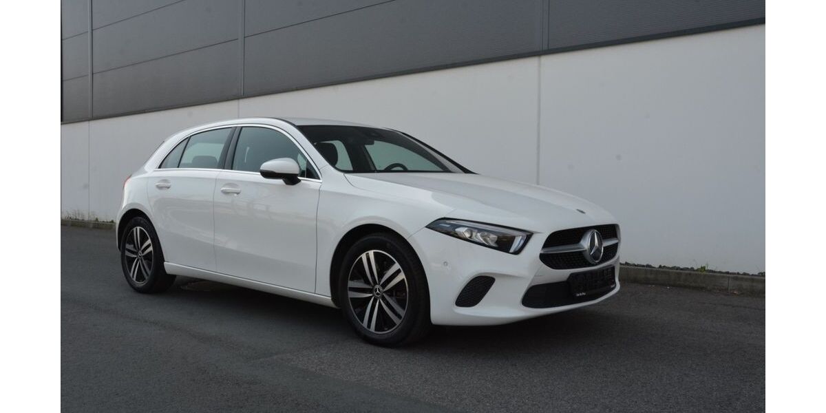 Mercedes-Benz A 250 107.000 km 19.999 &euro; Düsseldorf 40223