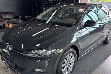 VW Polo 75.031 km 12.500 &euro; Oberhausen 46145