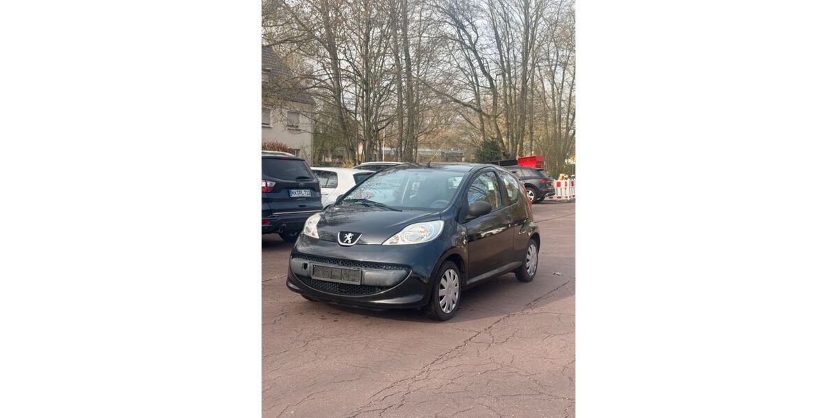 Peugeot 107 121.000 km 1.800 &euro; Mönchengladbach 41189