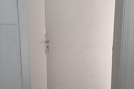 Wohnung Duisburg Mittelmeiderich - 4 Zimmer, 74 m&sup2;, 650&euro; | Angebot:27601013