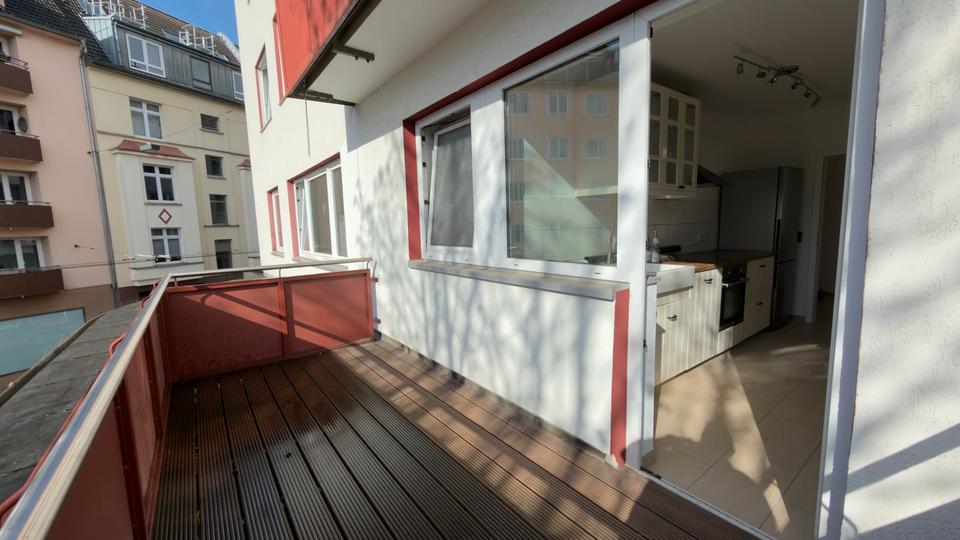 Etagenwohnung Düsseldorf Pempelfort - 3 Zimmer, 93 m&sup2;, 1.440&euro; | Angebot:26663995