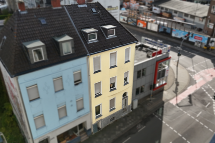 Haus Mönchengladbach - 7 Zimmer, 265 m&sup2;, 345.000&euro; | Angebot:23409108