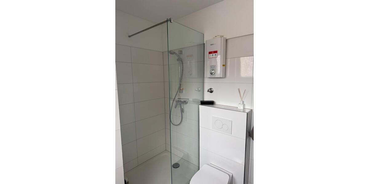 Etagenwohnung Düsseldorf Stadtbezirk 3 - 1 Zimmer, 23 m&sup2;, 600&euro; | Angebot:25972352