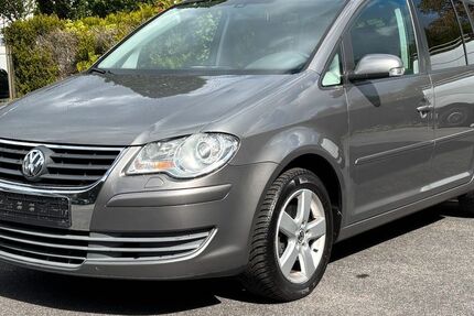 VW Touran 314.895 km 3.890 &euro; Meerbusch 40670