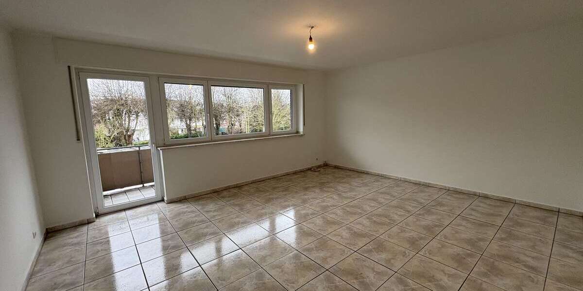 Etagenwohnung Duisburg Rheinhausen - 3 Zimmer, 86 m&sup2;, 730&euro; | Angebot:25440114