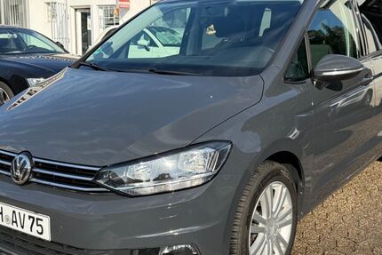 VW Touran 98.743 km 16.998 &euro; Heiligenhaus 42579