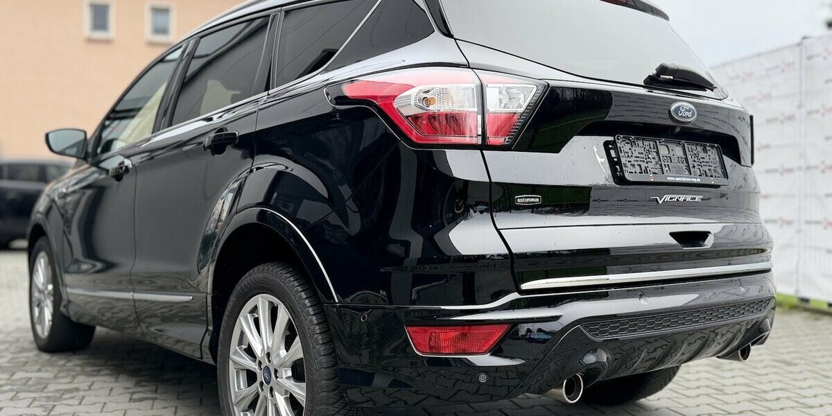 Ford Kuga Vignale / Panorama / Kamera / Keyless GO 34.000 km 21.890 &euro; Mönchengladbach 41066