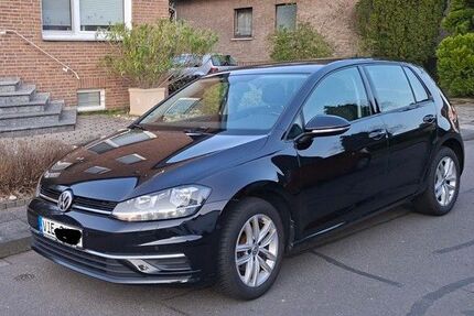 VW Golf 151.000 km 9.400 &euro; Willich 47877