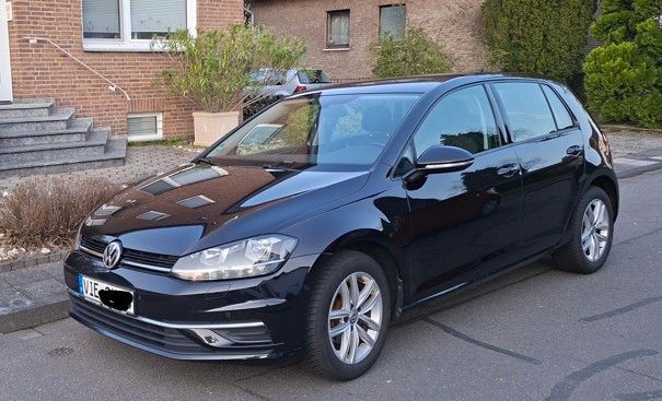 VW Golf 151.000 km 9.400 &euro; Willich 47877