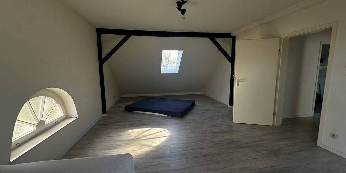 Mehrfamilienhaus, Wohnhaus Mönchengladbach Mülfort - 7 Zimmer, 193 m&sup2;, 349.000&euro; | Angebot:26454206