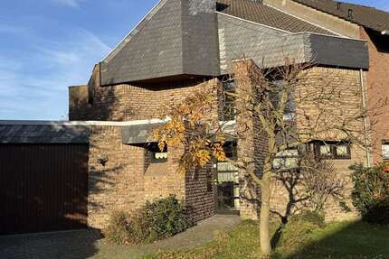 Haus Duisburg Rheinhausen - 4 Zimmer, 140 m&sup2;, 459.500&euro; | Angebot:24233274