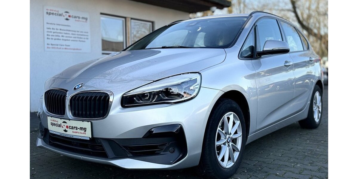BMW 218 Active Tourer Automatik / PANO / LED / 1.Hd 65.000 km 16.280 &euro; Mönchengladbach 41066
