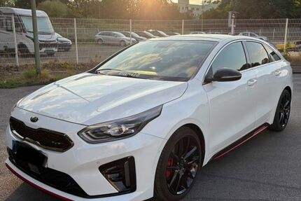 Kia pro ceed / ProCeed 89.500 km 17.199 &euro; Duisburg 47167