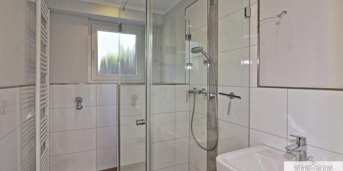 Mehrfamilienhaus, Wohnhaus Düsseldorf Hassels Hassels - 1 Zimmer, 266 m&sup2;, 849.000&euro; | Angebot:25660960