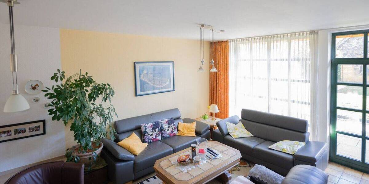 Doppelhaushälfte Krefeld Fischeln - 4 Zimmer, 120 m&sup2;, 349.000&euro; | Angebot:25695253