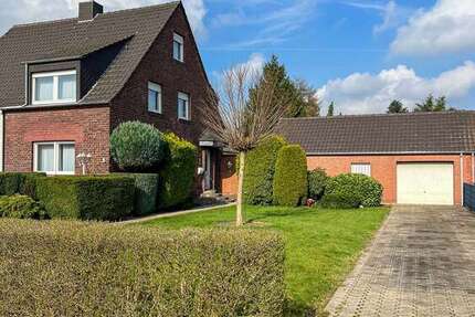 Haus Krefeld Bockum - 4 Zimmer, 90 m&sup2;, 420.000&euro; | Angebot:25837753