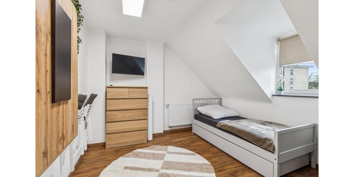 Einfamilienhaus Duisburg Essenberg - 7 Zimmer, 178 m&sup2;, 399.000&euro; | Angebot:27602979