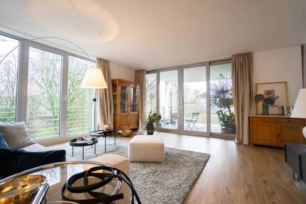 Wohnung Düsseldorf Niederkassel - 3 Zimmer, 110 m&sup2;, 2.365&euro; | Angebot:26658605