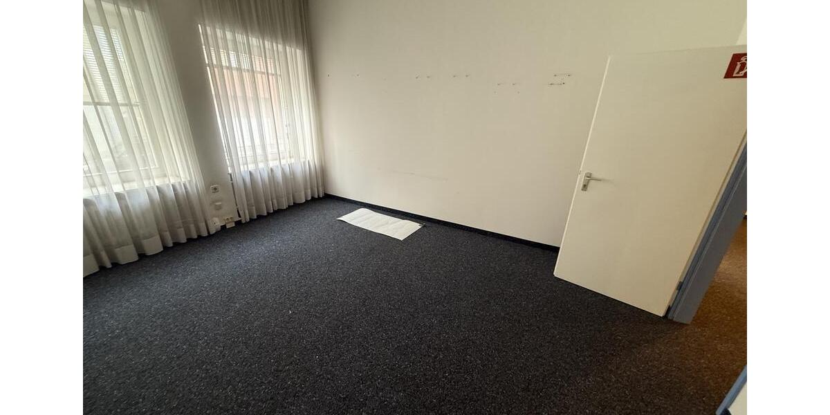 Gewerbeobjekt Düsseldorf Pempelfort - 4.000&euro; | Angebot:23183569