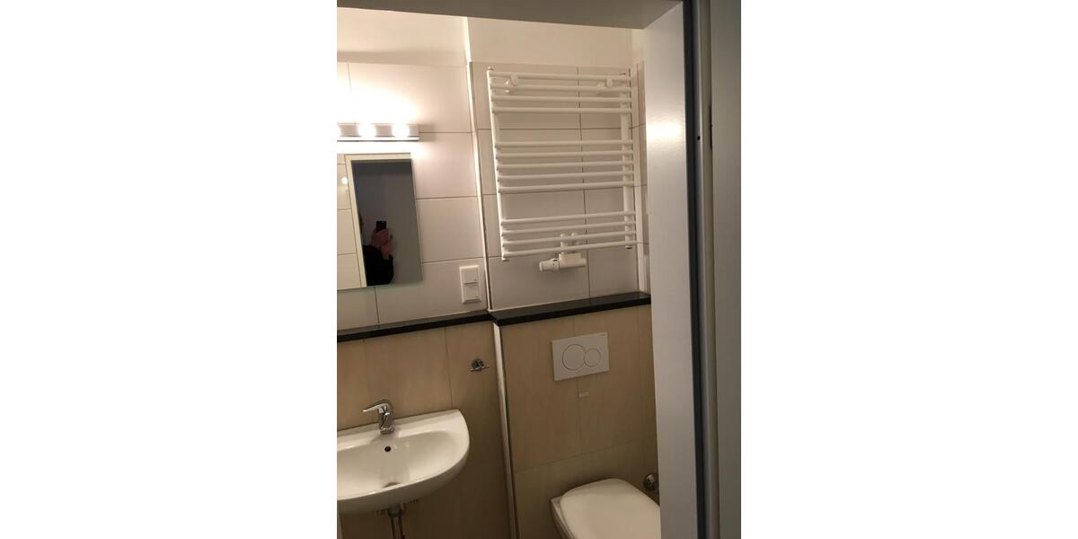 Etagenwohnung Krefeld Cracau - 1 Zimmer, 29 m&sup2;, 298&euro; | Angebot:25304085