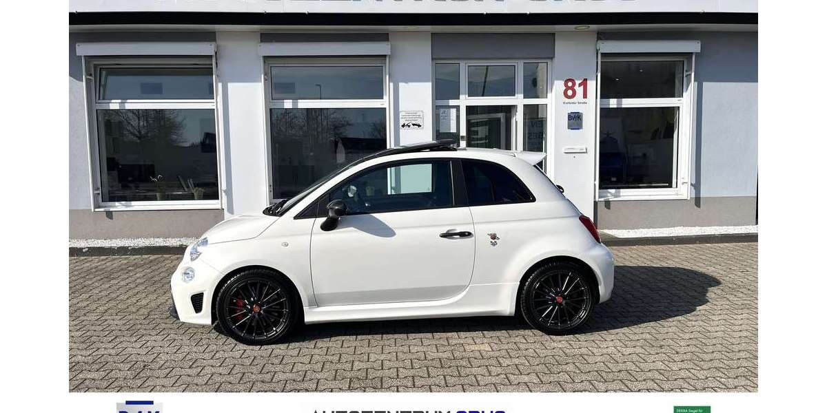 Abarth 595 Competizione 59.000 km 21.980 &euro; Mönchengladbach 41063