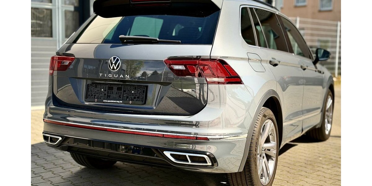 VW Tiguan R-Line / Pano / Kamera / KeylessGO 29.000 km 40.990 &euro; Mönchengladbach 41066
