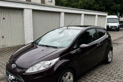 Ford Fiesta 164.500 km 2.950 &euro; Mönchengladbach 41061