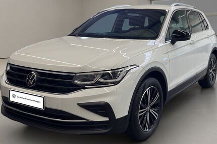 VW Tiguan 56.841 km 28.776 &euro; Krefeld 47805