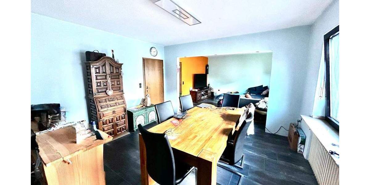 Mehrfamilienhaus, Wohnhaus Neuss Rosellen - 7 Zimmer, 155 m&sup2;, 495.000&euro; | Angebot:25687656