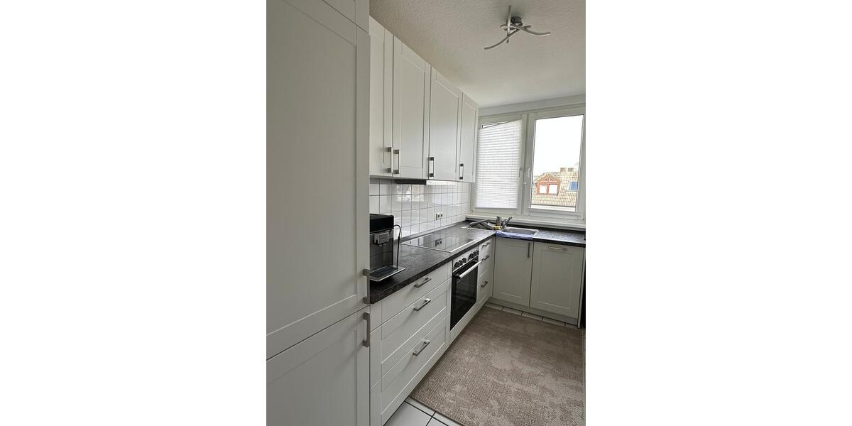 Dachgeschoßwohnung Hilden - 2.5 Zimmer, 65 m&sup2;, 585&euro; | Angebot:26015245