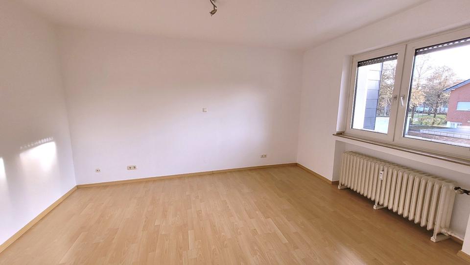 Etagenwohnung Mönchengladbach - 3 Zimmer, 75 m&sup2;, 650&euro; | Angebot:25764251