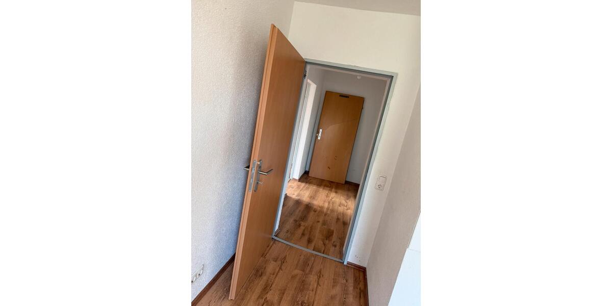 Dachgeschoßwohnung Duisburg Rheinhausen - 2 Zimmer, 55 m&sup2;, 725&euro; | Angebot:25979621