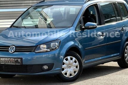 VW Touran 76.000 km 13.698 &euro; Ratingen 40880