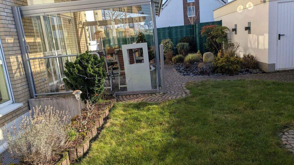 Einfamilienhaus Langenfeld (Rheinland) Reusrath - 6 Zimmer, 157 m&sup2;, 739.000&euro; | Angebot:25741972