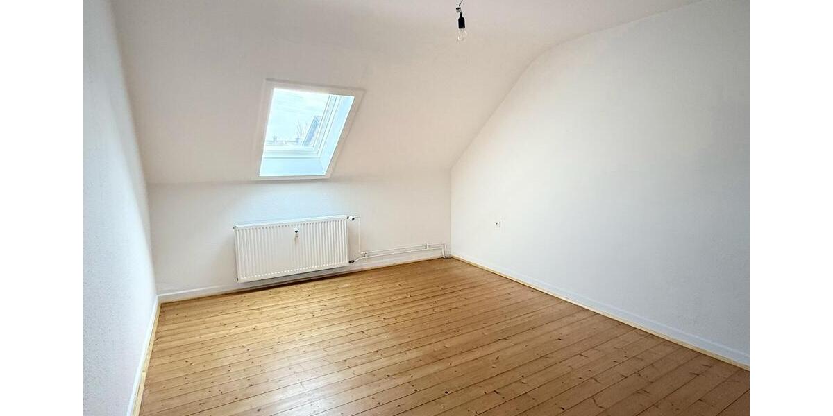 Etagenwohnung Duisburg Hamborn - 3 Zimmer, 85 m&sup2;, 595&euro; | Angebot:23066051